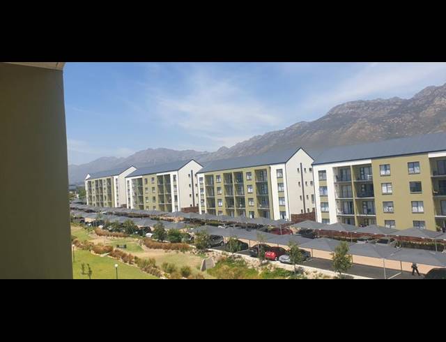 2 BEDROOM APARTMENT FOR SALE IN GREENBAY ECO ESTATE